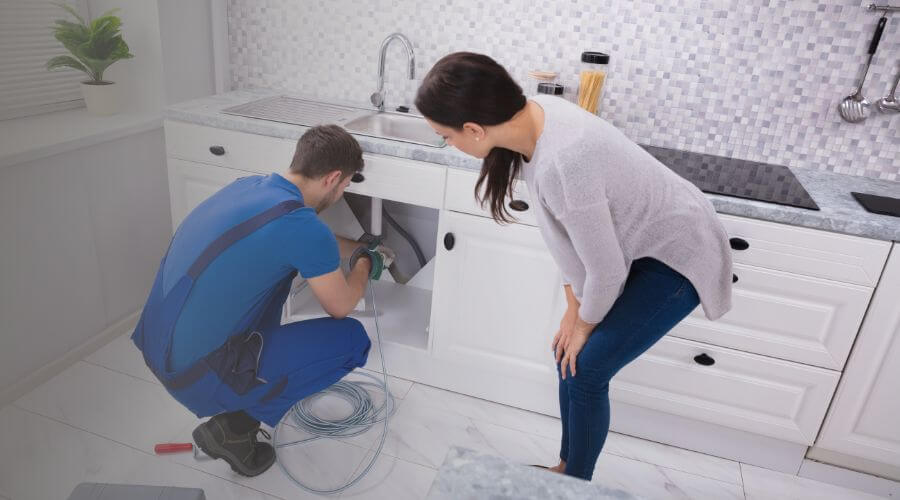 Professional Tankless Water Heater Installation in Knippa, TX